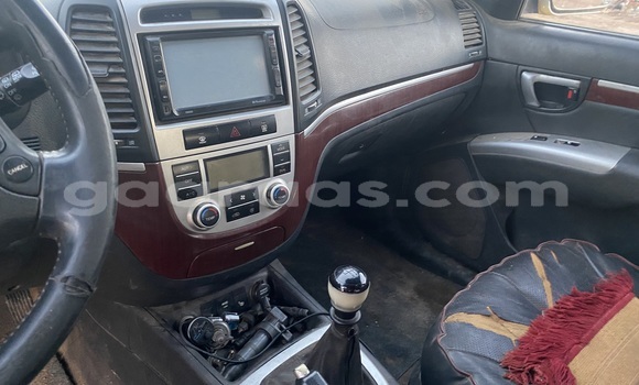 Acheter Occasion Voiture Hyundai Santa Fe Gris à Rufisque, Dakar Acheter Occasion Voiture Hyundai Santa Fe Gris à Rufisque, Dakar
