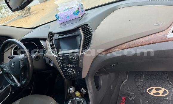 Acheter Occasion Voiture Hyundai Santa Fe Beige à Dakar, Dakar Acheter Occasion Voiture Hyundai Santa Fe Beige à Dakar, Dakar