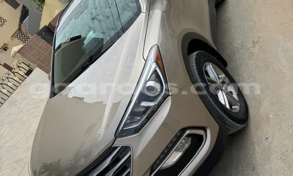 Acheter Occasion Voiture Hyundai Santa Fe Beige à Dakar, Dakar Acheter Occasion Voiture Hyundai Santa Fe Beige à Dakar, Dakar