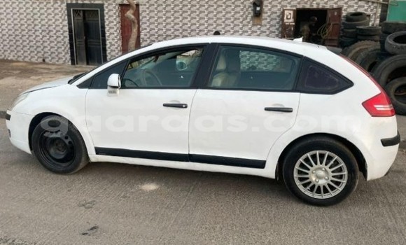 Dieundeu Occasion Citroen C4 White Auto in Dakar in Dakar Dieundeu Occasion Citroen C4 White Auto in Dakar in Dakar