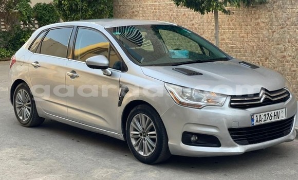 Acheter Occasion Voiture Citroen C4 Gris à Dakar, Dakar Acheter Occasion Voiture Citroen C4 Gris à Dakar, Dakar