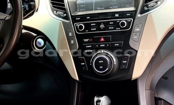 Dieundeu Occasion Hyundai Santa Fe Red Auto in Dakar in Dakar Dieundeu Occasion Hyundai Santa Fe Red Auto in Dakar in Dakar