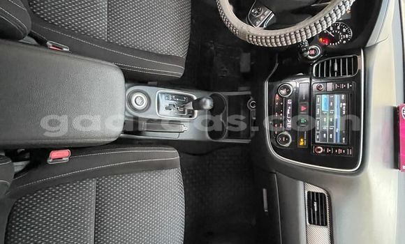 Buy Used Mitsubishi Outlander Silver Car in Dakar in Dakar Buy Used Mitsubishi Outlander Silver Car in Dakar in Dakar