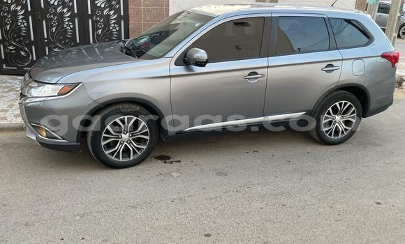 Buy Used Mitsubishi Outlander Silver Car in Dakar in Dakar Buy Used Mitsubishi Outlander Silver Car in Dakar in Dakar