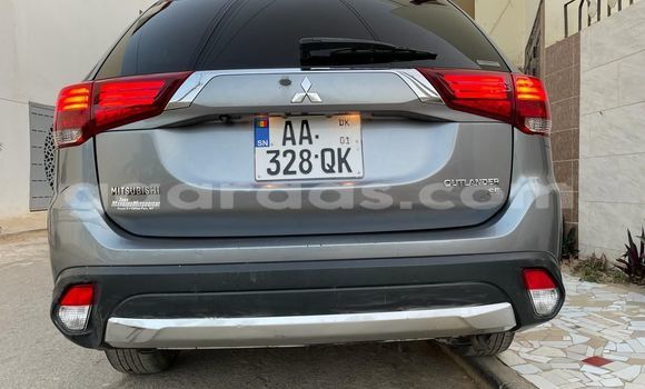 Buy Used Mitsubishi Outlander Silver Car in Dakar in Dakar Buy Used Mitsubishi Outlander Silver Car in Dakar in Dakar