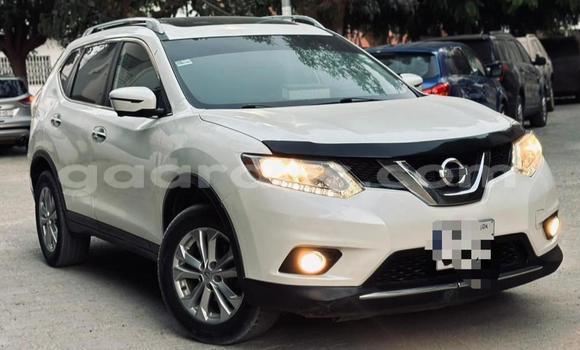 Acheter Occasion Voiture Nissan Rogue Blanc à Dakar, Dakar Acheter Occasion Voiture Nissan Rogue Blanc à Dakar, Dakar