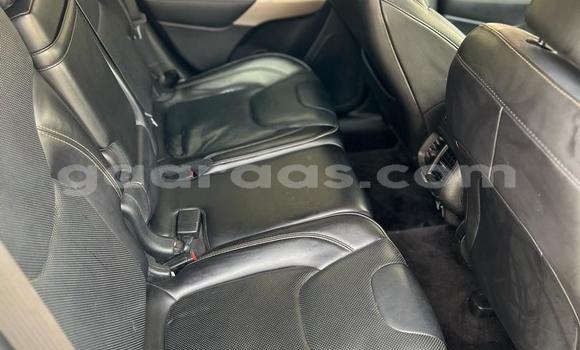 Acheter Occasion Voiture Jeep Cherokee Noir à Dakar, Dakar Acheter Occasion Voiture Jeep Cherokee Noir à Dakar, Dakar