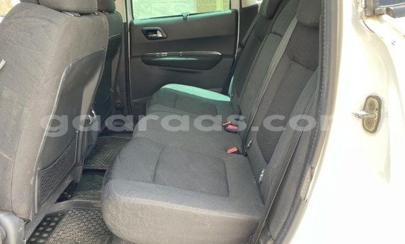 Buy Used Peugeot 3008 White Car in Dakar in Dakar Buy Used Peugeot 3008 White Car in Dakar in Dakar