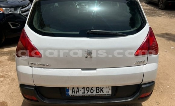 Buy Used Peugeot 3008 White Car in Dakar in Dakar Buy Used Peugeot 3008 White Car in Dakar in Dakar
