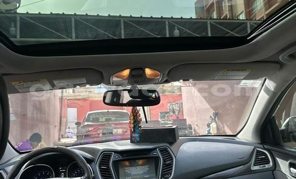 Acheter Occasion Voiture Hyundai Santa Fe Gris à Dakar, Dakar Acheter Occasion Voiture Hyundai Santa Fe Gris à Dakar, Dakar