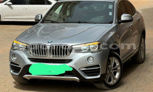 Dieundeu Occasion BMW X4 Beige Auto in Dakar in Dakar Dieundeu Occasion BMW X4 Beige Auto in Dakar in Dakar