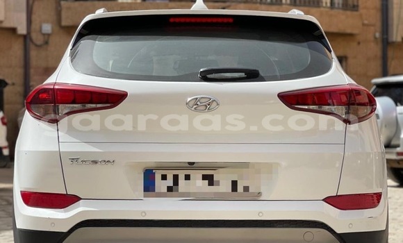 Acheter Occasion Voiture Hyundai Tucson Blanc à Dakar, Dakar Acheter Occasion Voiture Hyundai Tucson Blanc à Dakar, Dakar