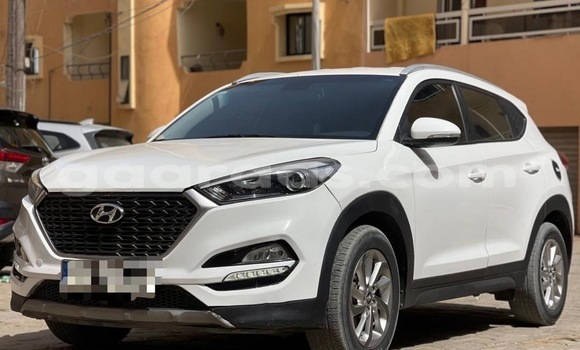 Acheter Occasion Voiture Hyundai Tucson Blanc à Dakar, Dakar Acheter Occasion Voiture Hyundai Tucson Blanc à Dakar, Dakar