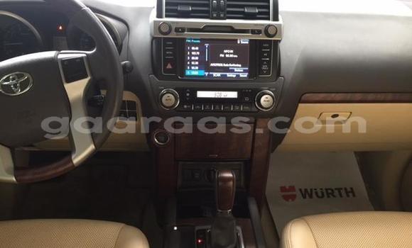 Acheter Occasion Voiture Toyota Land Cruiser Prado Blanc à Dakar, Dakar Acheter Occasion Voiture Toyota Land Cruiser Prado Blanc à Dakar, Dakar