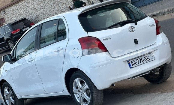 Dieundeu Occasion Toyota Yaris White Auto in Dakar in Dakar Dieundeu Occasion Toyota Yaris White Auto in Dakar in Dakar