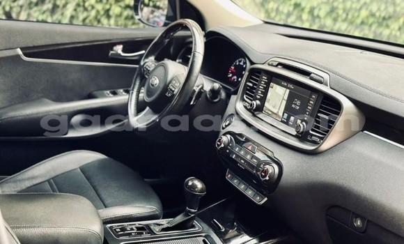 Buy Used Kia Sorento Silver Car in Dakar in Dakar Buy Used Kia Sorento Silver Car in Dakar in Dakar