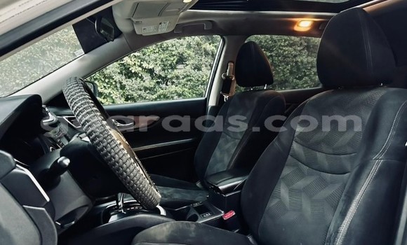 Buy Used Nissan Rogue White Car in Dakar in Dakar Buy Used Nissan Rogue White Car in Dakar in Dakar