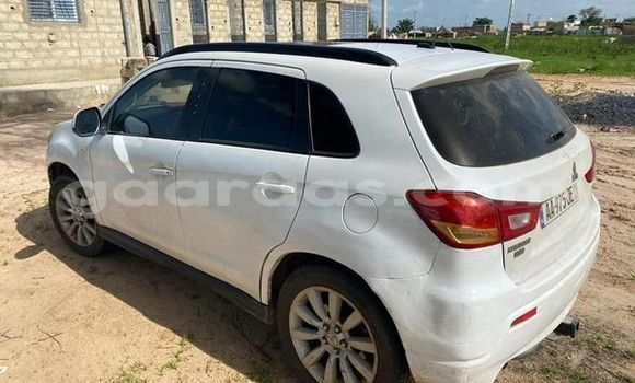 Buy Used Mitsubishi RVR Other Car in Dakar in Dakar Buy Used Mitsubishi RVR Other Car in Dakar in Dakar