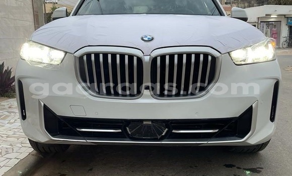 Buy Import BMW X5 White Car in Dakar in Dakar