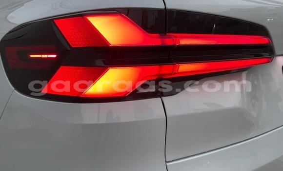 Buy Import BMW X5 White Car in Dakar in Dakar Buy Import BMW X5 White Car in Dakar in Dakar