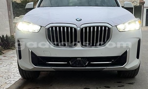 Buy Import BMW X5 White Car in Dakar in Dakar Buy Import BMW X5 White Car in Dakar in Dakar