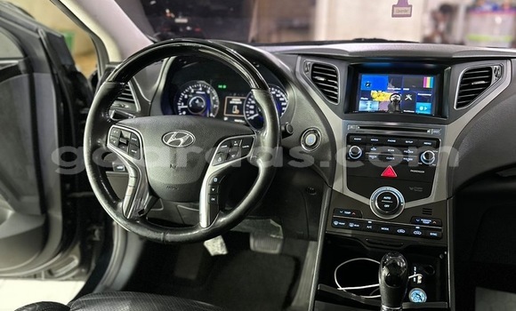 Buy Import Hyundai Grandeur Black Car in Dakar in Dakar Buy Import Hyundai Grandeur Black Car in Dakar in Dakar