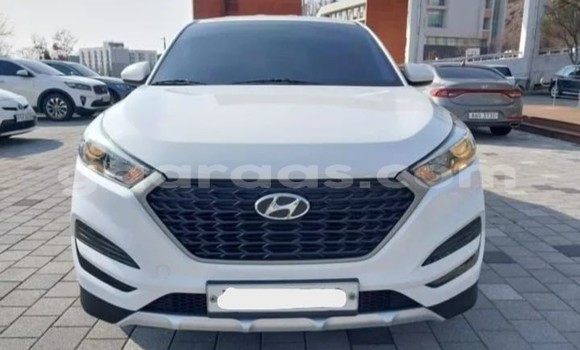 Acheter Occasion Voiture Hyundai Tucson Blanc à Dakar, Dakar Acheter Occasion Voiture Hyundai Tucson Blanc à Dakar, Dakar