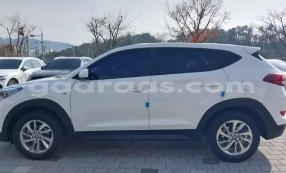 Acheter Occasion Voiture Hyundai Tucson Blanc à Dakar, Dakar Acheter Occasion Voiture Hyundai Tucson Blanc à Dakar, Dakar