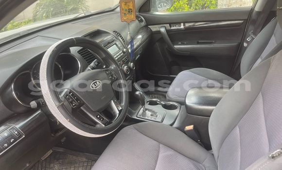 Buy Used Kia Sorento Silver Car in Dakar in Dakar Buy Used Kia Sorento Silver Car in Dakar in Dakar