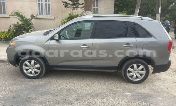 Buy Used Kia Sorento Silver Car in Dakar in Dakar Buy Used Kia Sorento Silver Car in Dakar in Dakar