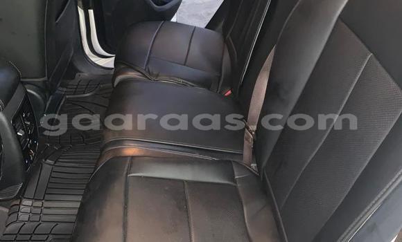 Dieundeu Occasion Jeep Grand Cherokee White Auto in Dakar in Dakar Dieundeu Occasion Jeep Grand Cherokee White Auto in Dakar in Dakar