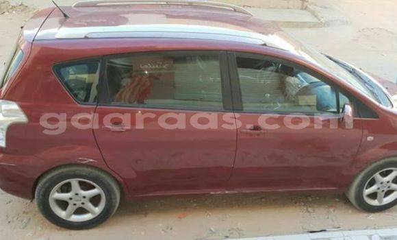 Acheter Occasion Voiture Toyota Corolla Verso Rouge à Dakar, Dakar Acheter Occasion Voiture Toyota Corolla Verso Rouge à Dakar, Dakar