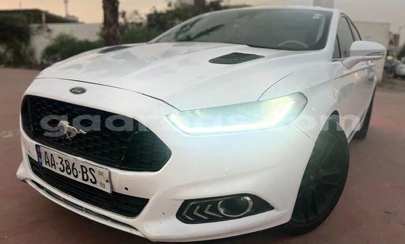 Buy Used Ford Fusion White Car in Dakar in Dakar