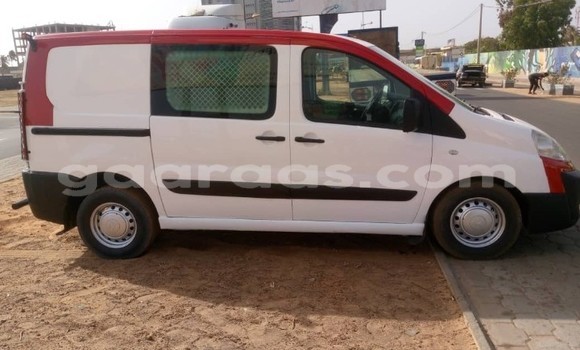 Dieundeu Occasion Peugeot Expert White Auto in Dakar in Dakar Dieundeu Occasion Peugeot Expert White Auto in Dakar in Dakar