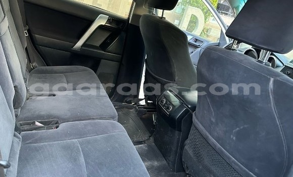 Buy Used Toyota Land Cruiser Prado White Car in Dakar in Dakar Buy Used Toyota Land Cruiser Prado White Car in Dakar in Dakar