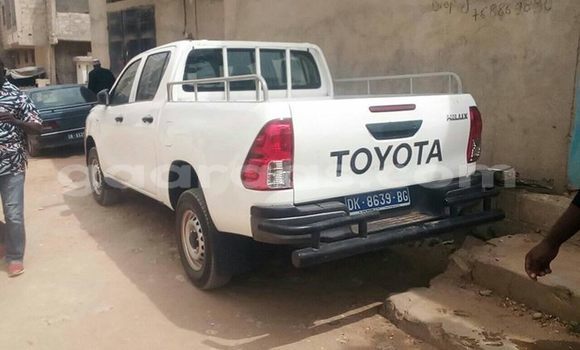 Acheter Occasion Voiture Toyota Hilux Blanc à Dakar, Dakar Acheter Occasion Voiture Toyota Hilux Blanc à Dakar, Dakar