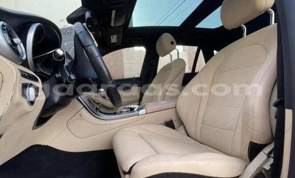 Acheter Occasion Voiture Mercedes‒Benz GLC Blanc à Dakar, Dakar Acheter Occasion Voiture Mercedes‒Benz GLC Blanc à Dakar, Dakar