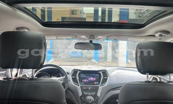 Dieundeu Occasion Hyundai Santa Fe White Auto in Dakar in Dakar Dieundeu Occasion Hyundai Santa Fe White Auto in Dakar in Dakar