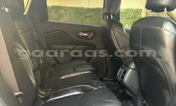 Dieundeu Occasion Jeep Cherokee Black Auto in Dakar in Dakar Dieundeu Occasion Jeep Cherokee Black Auto in Dakar in Dakar