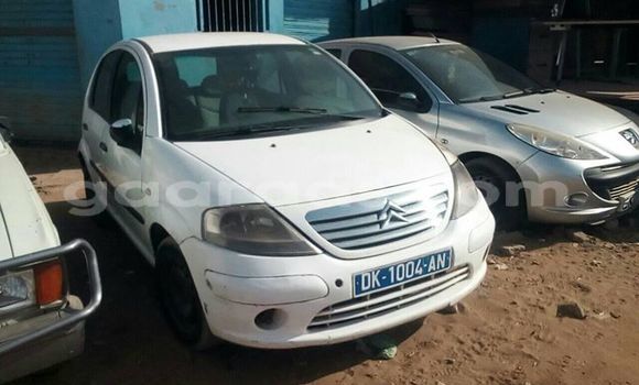 Acheter Occasion Voiture Citroen C3 Blanc à Dakar, Dakar Acheter Occasion Voiture Citroen C3 Blanc à Dakar, Dakar