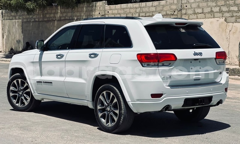 Big with watermark jeep grand cherokee dakar dakar 18627