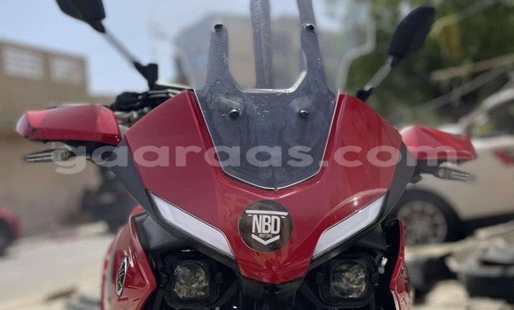 Buy Used Yamaha MT Red Bike in Dakar in Dakar Buy Used Yamaha MT Red Bike in Dakar in Dakar