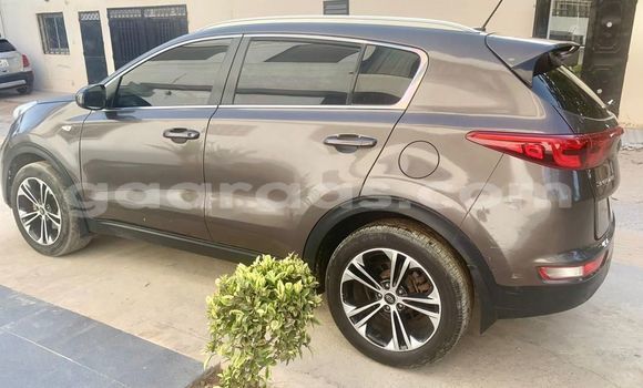 Dieundeu Occasion Kia Sportage Brown Auto in Dakar in Dakar Dieundeu Occasion Kia Sportage Brown Auto in Dakar in Dakar