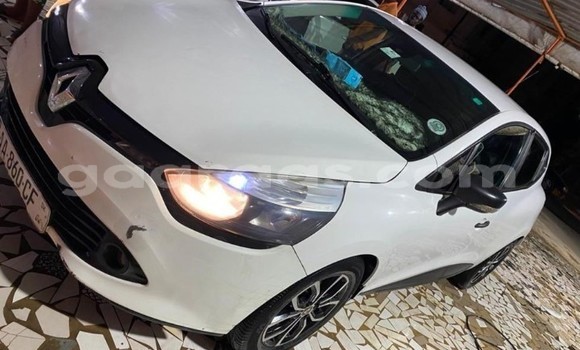 Dieundeu Occasion Renault Clio White Auto in Dakar in Dakar Dieundeu Occasion Renault Clio White Auto in Dakar in Dakar