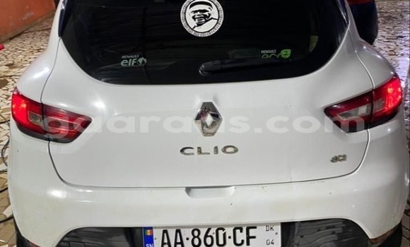 Dieundeu Occasion Renault Clio White Auto in Dakar in Dakar Dieundeu Occasion Renault Clio White Auto in Dakar in Dakar