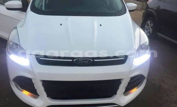 Dieundeu Occasion Ford Escape White Auto in Dakar in Dakar Dieundeu Occasion Ford Escape White Auto in Dakar in Dakar