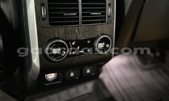 Buy Import Land Rover Range Rover Sport Silver Car in Dakar in Dakar Buy Import Land Rover Range Rover Sport Silver Car in Dakar in Dakar