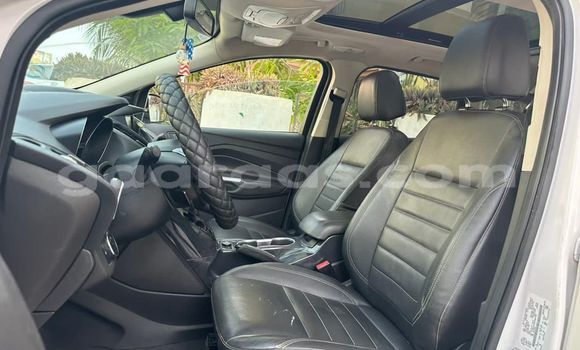 Dieundeu Occasion Ford Escape White Auto in Dakar in Dakar Dieundeu Occasion Ford Escape White Auto in Dakar in Dakar