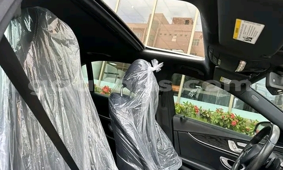 Dieundeu Occasion Mercedes-Benz E200 Other Auto in Dakar in Dakar Dieundeu Occasion Mercedes-Benz E200 Other Auto in Dakar in Dakar