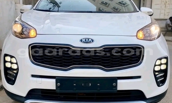 Dieundeu Occasion Kia Sportage White Auto in Dakar in Dakar Dieundeu Occasion Kia Sportage White Auto in Dakar in Dakar